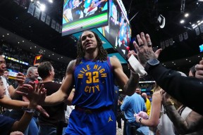 南宫体育-丹佛掘金关键战刷新队史纪录，志在CBA季后赛名次提升，令人意外，医务组通报恢复的简单介绍