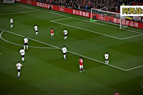 NG体育-关于C罗连续十二场比赛得分超过战术调整，曼联挑战极限！的信息