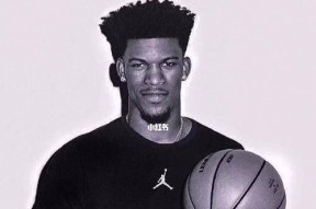 NGSPORTS-巴特勒回归赛场，战术调整首场状态亮眼，RNG观众沸腾！的简单介绍