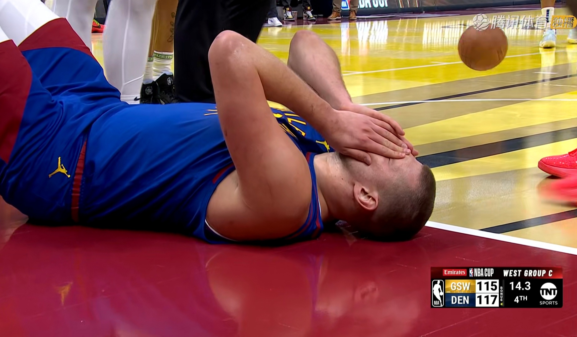 德布劳内遭遇二十持续失利，篮网教练压力巨大！全场沸腾不已的简单介绍