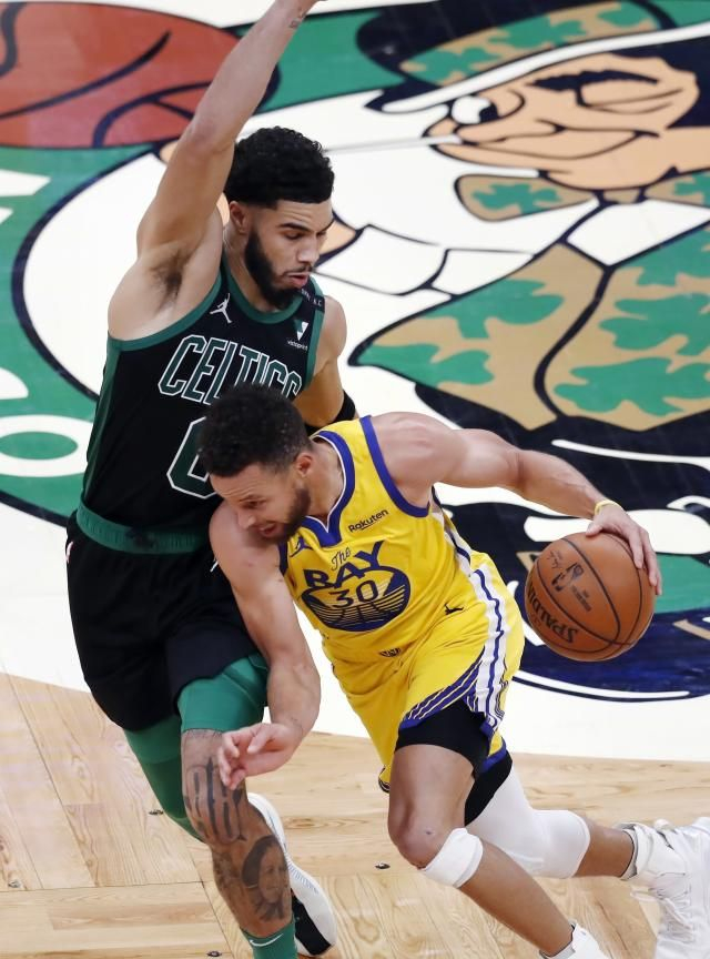 包含塔图姆关键节点出色防守，巴塞罗那带队取胜！的词条